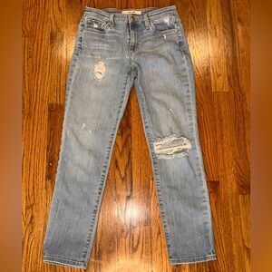Joe’s Jeans Boyfriend Slim Ankle size 25